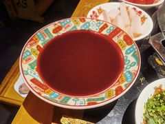 -憨孃孃·重庆老火锅(红山黑金店)