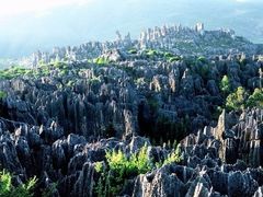 -梭布垭石林景区