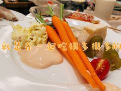 -东方红海鲜百汇(国际大厦店)
