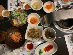 -本家韩国烤肉(财富大厦店)