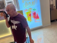 -CoCo都可(上海环球港店)