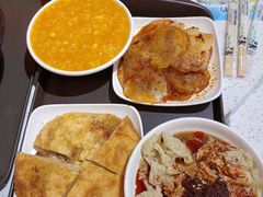 -舌尖尖传统小吃(万达店)