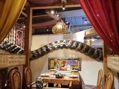 -老牌坊云南鱼豆花火锅(爱建店)