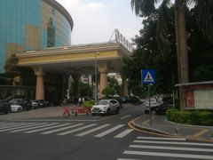 -深圳君逸国际酒店(龙岗横岗塘坑地铁站店)