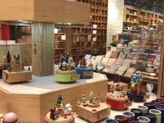 -猫的天空之城概念书店(印象城购物中心店)