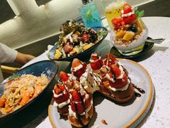 草莓忌廉华夫饼-BE BRIGHT KITCHEN(正佳广场店)