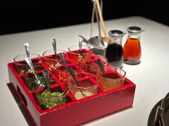 -领鲜天下·焗海鲜·花胶鸡(天目里店)