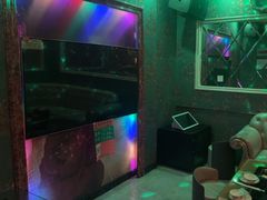 -路边边.炒菜烧烤.音乐餐厅(良乡长虹店)