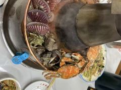 -一口猪海鲜浑锅·东北家常菜