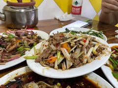 芹菜炒牛肉丝-九九牛肉馆(南山路店)