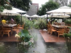 -墨居上隐·院子里火锅(峨眉店)