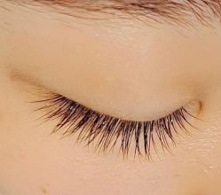 -孔雀手美甲美睫护理