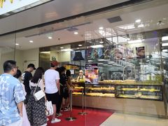-鲍师傅糕点(百盛西南商都店)