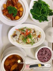 -臻康乃馨月子中心(集美店)