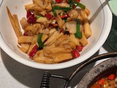 -老萍巷莲花血鸭·萍乡地标江西菜(步行街店)