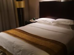 -龙岩东方凯悦商务酒店(国际美食城店)