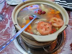 -江湖亮亮蒸虾大排档烤全羊清真(武汉总店)