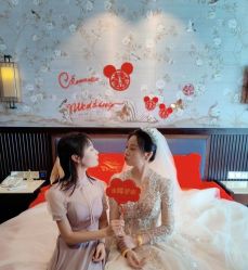 -予白婚纱礼服馆
