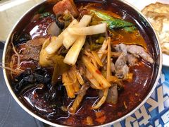 老友粉-红鼻子桂林米粉(金唐新光界店)