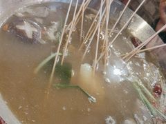 -拈签一笑黄牛肉辣卤串串