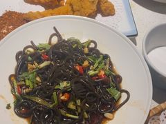 -小鱼小牛·鱼牛干锅·脆鱼火锅(世欧广场店)