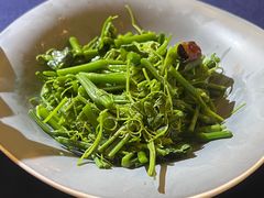 -伊带伊路新疆美食府(呼家楼店)