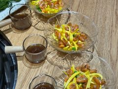 -一朵菌·野生菌探索家火锅(南亚店)