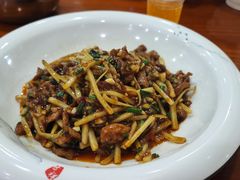 -椒香川流不息川菜馆(二七北路店)