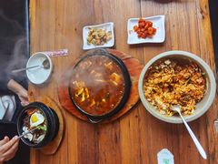 -百年石锅饭·朝鲜族传统民餐