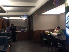 -蚝伯·新派海鲜(荣昌店)