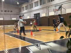 -梦想之巅·青少年篮球·羽毛球·培训中心(西站店)
