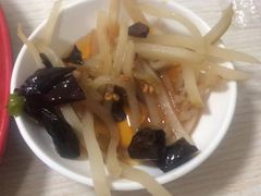 -洪峰浩老北京烧饼夹肉(角门路店)