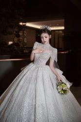 点击看大图 -LOVINA洛维娜婚纱礼服