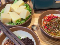 -黔二妞地摊火锅(龙华清湖店)