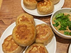 -清真吴记门钉肉饼·喜多利