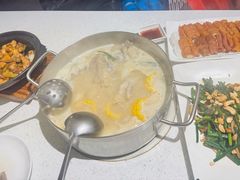 -肥仔文澳门猪骨煲(南京西路店)