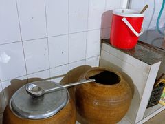 -正宗杨记普洱酸醋米线(总店)