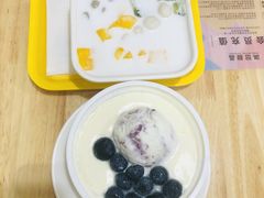 蓝莓梦幻雪双皮奶-满记甜品(北城天街二店)