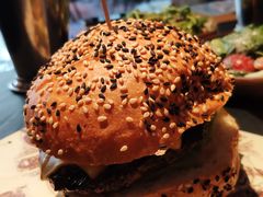 -FAT COW(虹梅路店)