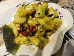 拍黄瓜-燚店·铁板鱼蛙·烤肉·烤串(北新桥店)