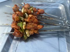 -小山羊功夫串·泰安烧烤·海鲜小炒老地摊店