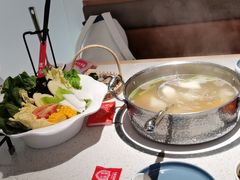 -左庭右院鲜牛肉火锅(环球港店)