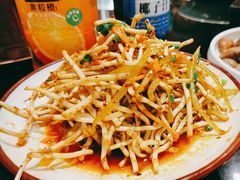 -川流不息·地道川菜·小龙虾(新松江路店)