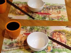 -月亮眼花园餐厅书吧酒吧
