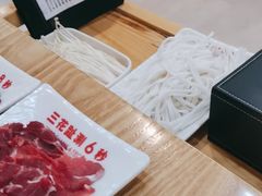 -为什么牛潮汕牛肉火锅(万胜广场店)