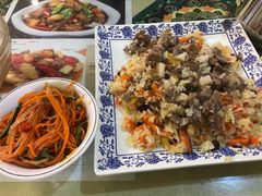 手抓饭-新疆红柳花餐厅(新洲店)