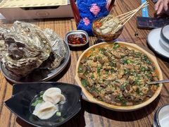 -蚝堡海鲜·威海菜·海肠捞饭·烧烤·亚洲吃蚝公司(幸福门店)