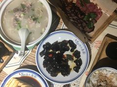 皮蛋豆腐-卤儿道道(龙游路店)