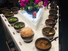 -呷哺呷哺(新世界百货望京店)