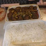 今天这么好的天气我到底要吃点什么东西呀